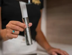 Wasserhahn Küchenarmatur Spültischmischer, Verchromt Mit 360° Schwenkbarem Rot Auslauf, Abnehmbare 2 Strahl Handbrause 12 Wasserhahn Küchenarmatur Spültischmischer, Verchromt Mit 360° Schwenkbarem Rot Auslauf, Abnehmbare 2 Strahl Handbrause -Wenko Verkäufe aee15450 9a6e 42d4 9a2f 2c9f6b3ffc34