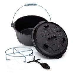 BBQ-Nerd© Dutch Oven "Professional" 4,2L Mit Ständer | Bereits Eingebrannt | Gusseisen Feuertopf Mit Deckel Und Integr. Bratpfanne und Deckelheber